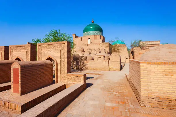 Mausoleo de Pakhlavan Makhmoud